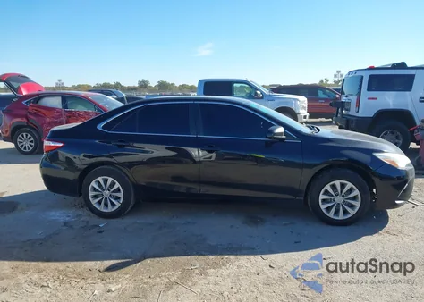 2017 Toyota Camry Le из США, поврежденный, VIN 4T1BF1FK5HU739208